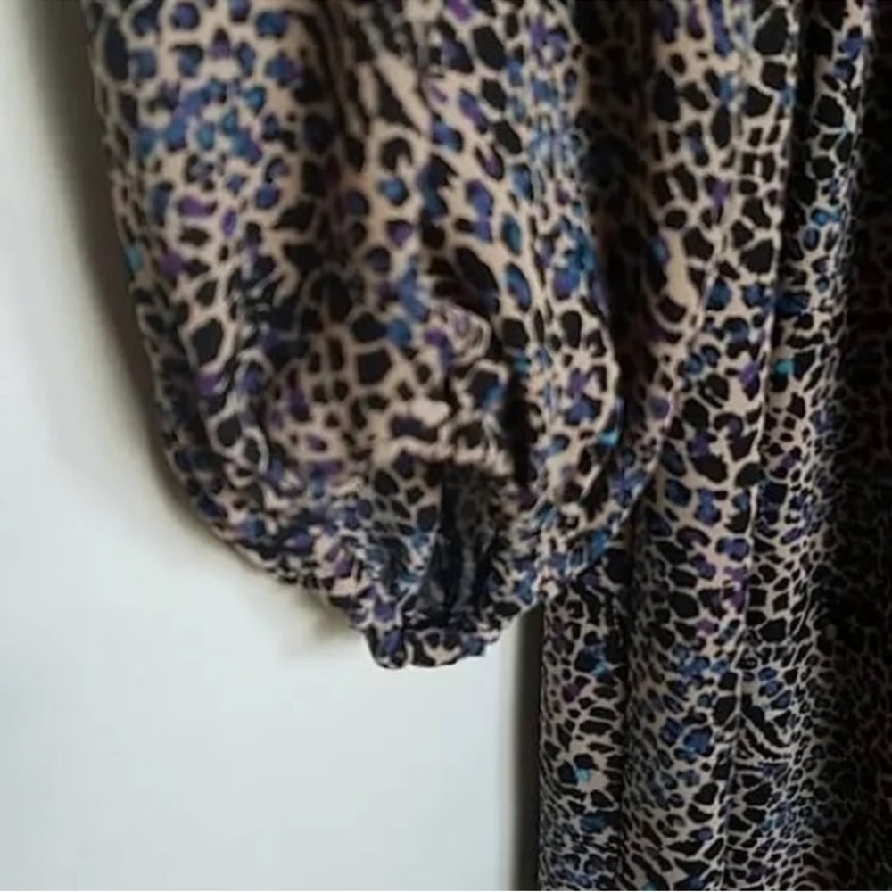 XXL Mock neck maxi dress with cheetah print - Free Press. - Picture 6 of 14